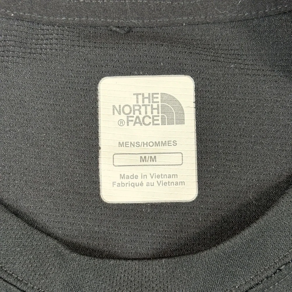 The North Face FlashDry T-Shirt Mens Medium Black Performance Athletic Tee